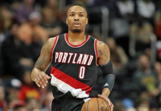 詹姆斯自述 詹姆斯自述