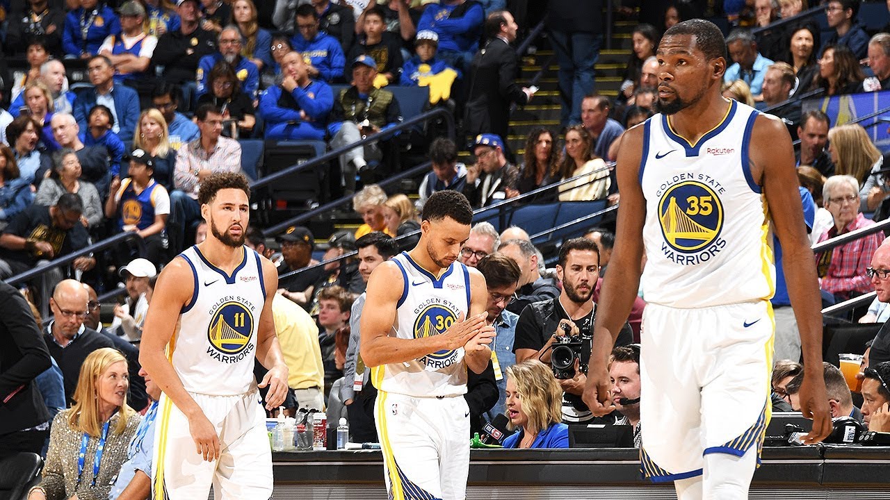 自宣，伯恩利19岁小将阿德科亚分享与利物浦签约的照片